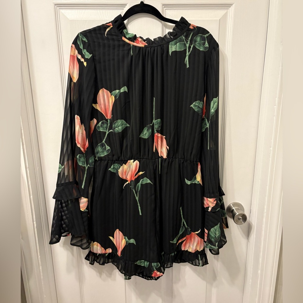 Lulus Floral Black Romper